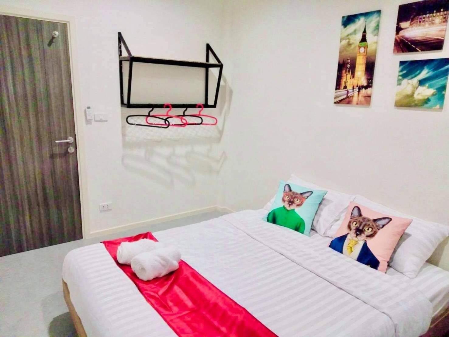 บ้านคุณพระ แอท โกเตง Surat Thani Esterno foto